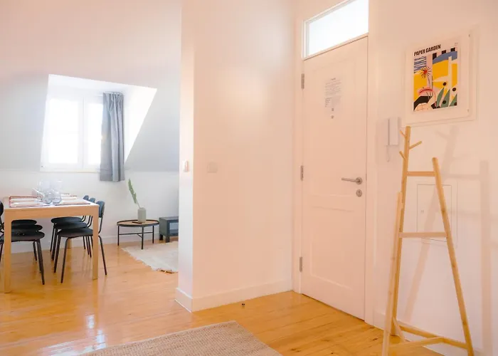 Stylish 2br Castle View - | By Airnest * Лиссабон